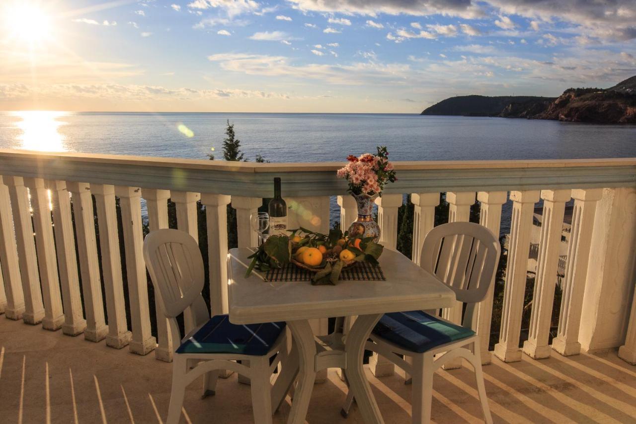 Guest House Perovic Сутоморе Екстериор снимка