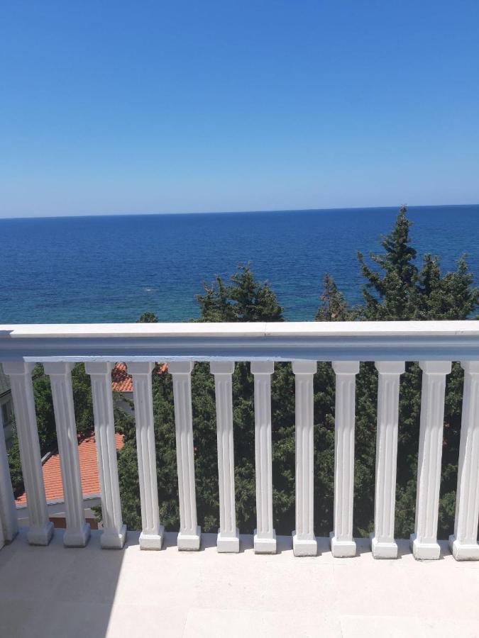 Guest House Perovic Сутоморе Екстериор снимка