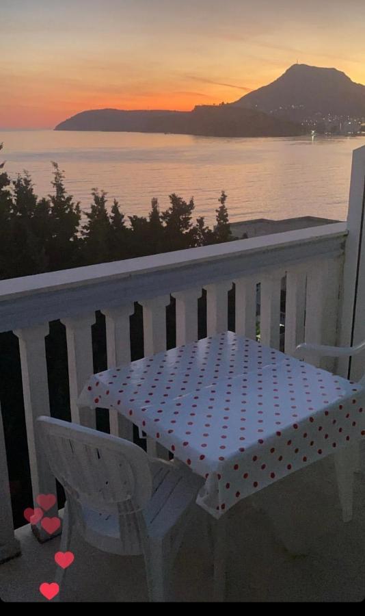 Guest House Perovic Сутоморе Екстериор снимка