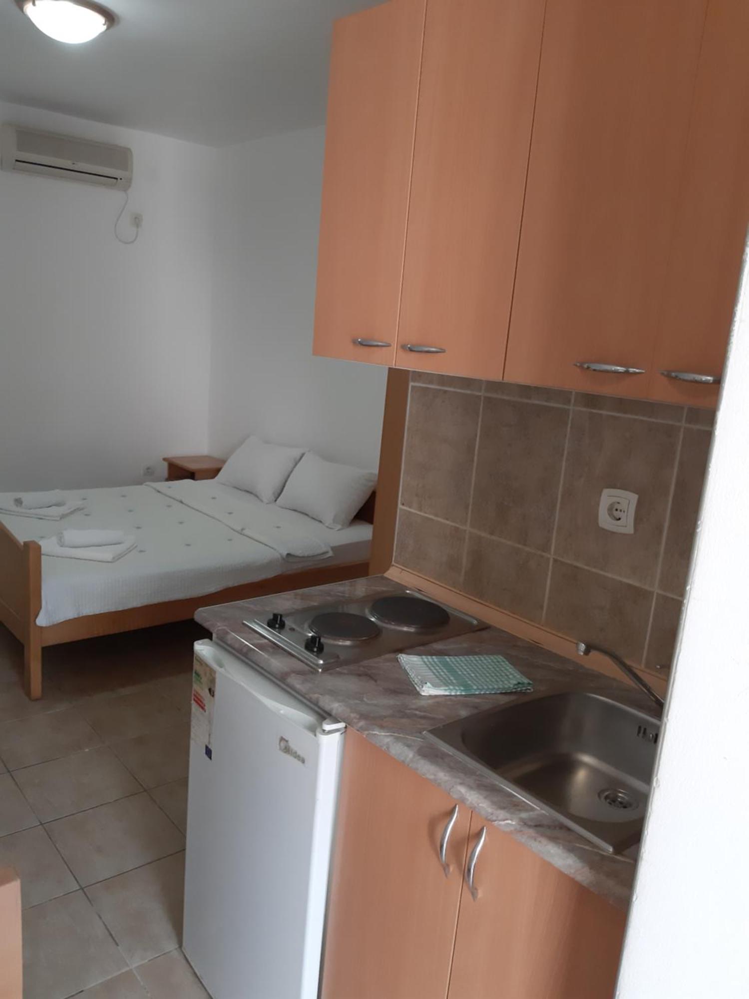 Guest House Perovic Сутоморе Стая снимка