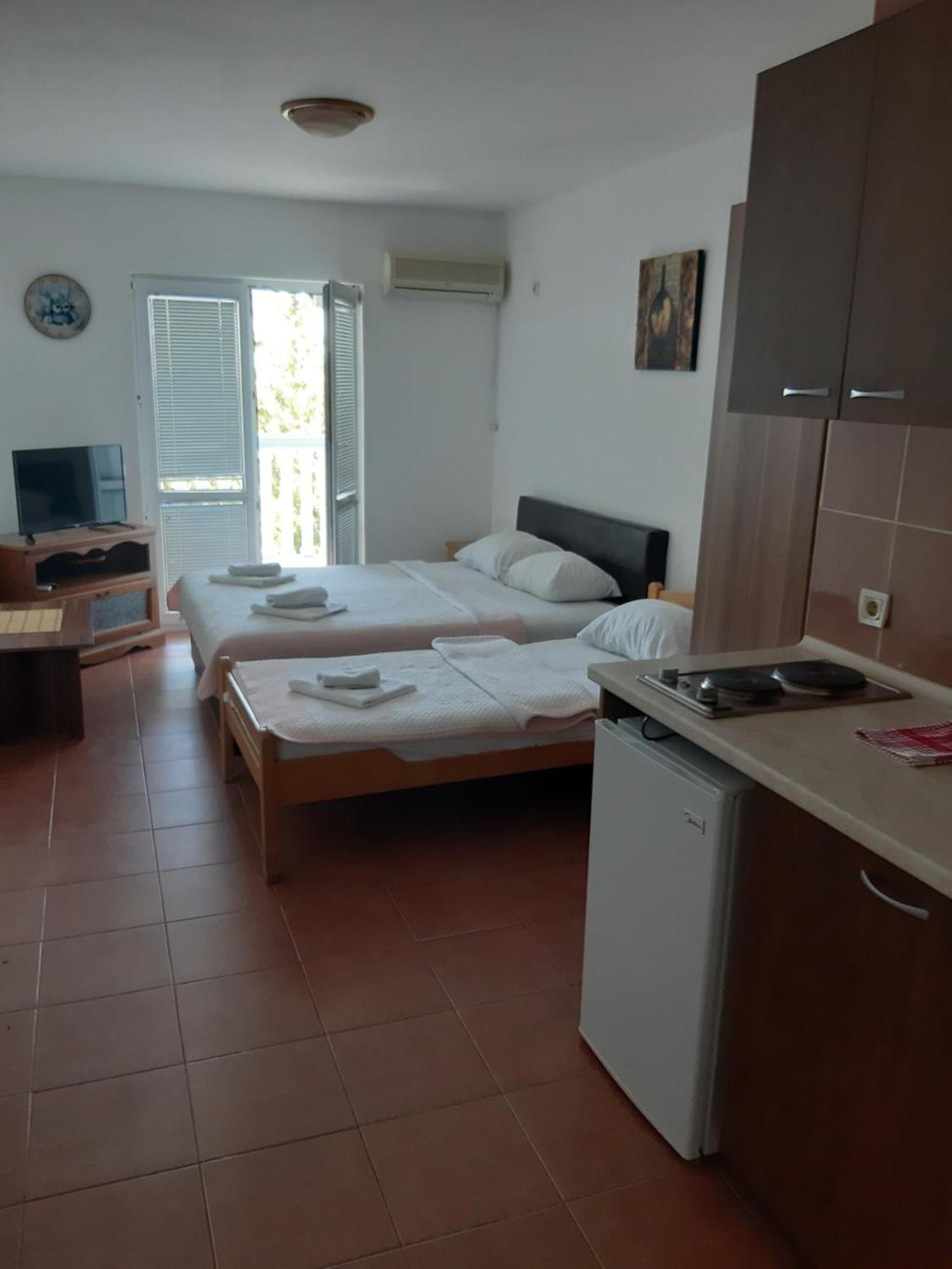 Guest House Perovic Сутоморе Стая снимка