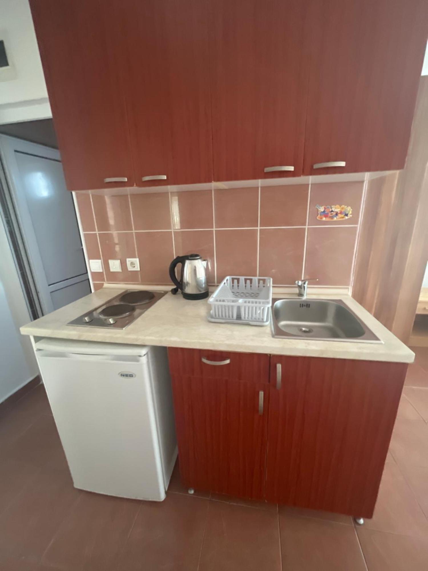 Guest House Perovic Сутоморе Екстериор снимка