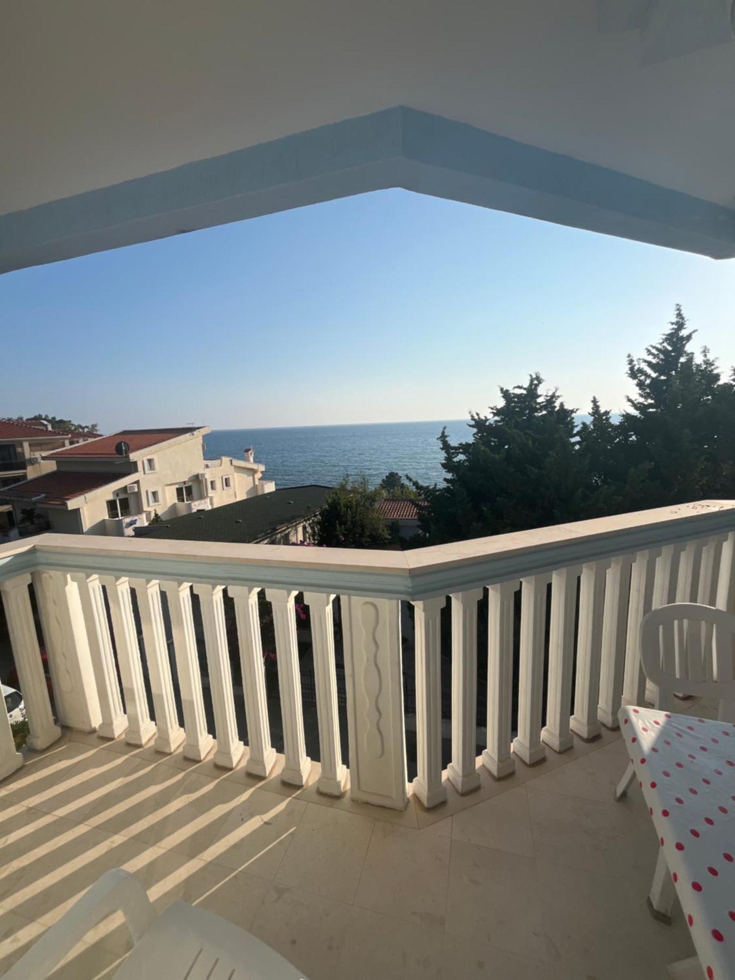 Guest House Perovic Сутоморе Екстериор снимка